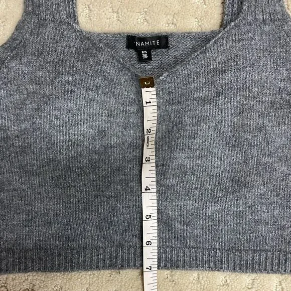 Dynamite Sweater Sleeveless Tank Top, Grey, Size Small - Picture 5 of 7